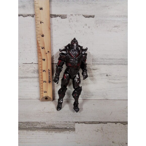 Fortnite Legendary 6-in Ruin Figurine - Picture 11 of 12